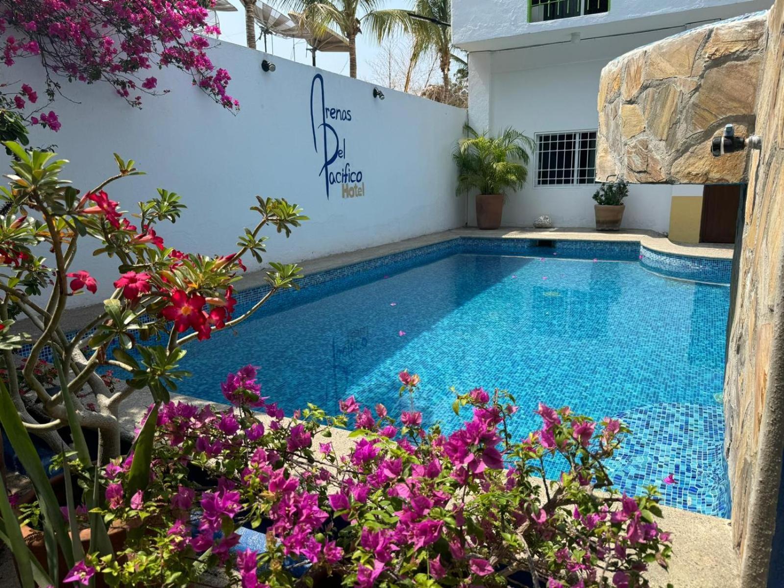 Hotel Arenas Del Pacifico ซานตา ครูซ ฮัวทุลโก ภายนอก รูปภาพ